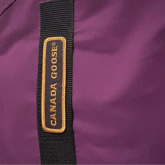 Canada Goose Youth Rundle Bomber 10/12 - Picture 14 of 14